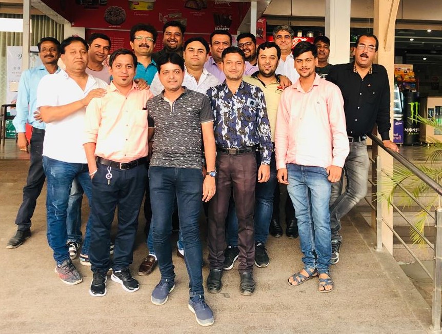 GTMA Members Group Photo - Gujarat Two Wheeler Dealers